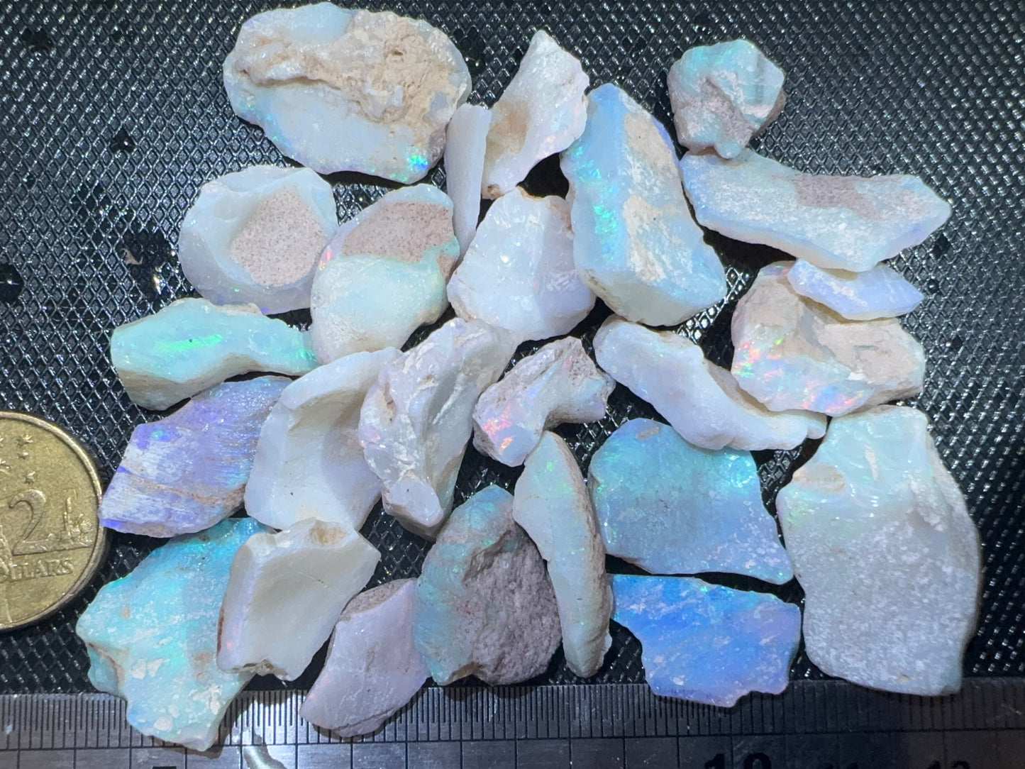 1ozt (155ct) Coober Pedy Rough Opal/Skinshell Parcel - 14 Mile Field