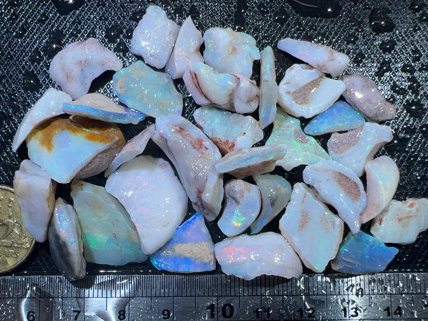 1ozt (155ct) Coober Pedy Rough Opal/Skinshell Parcel - 14 Mile Field