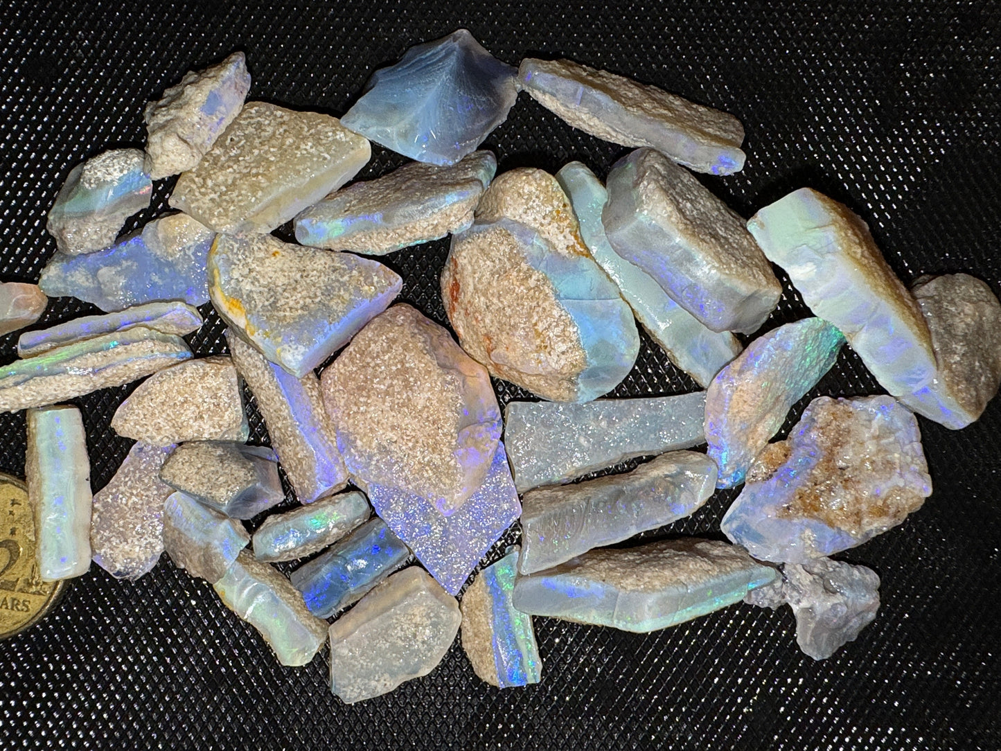 2ozt (310ct) Mintabie Rough Opal Parcel