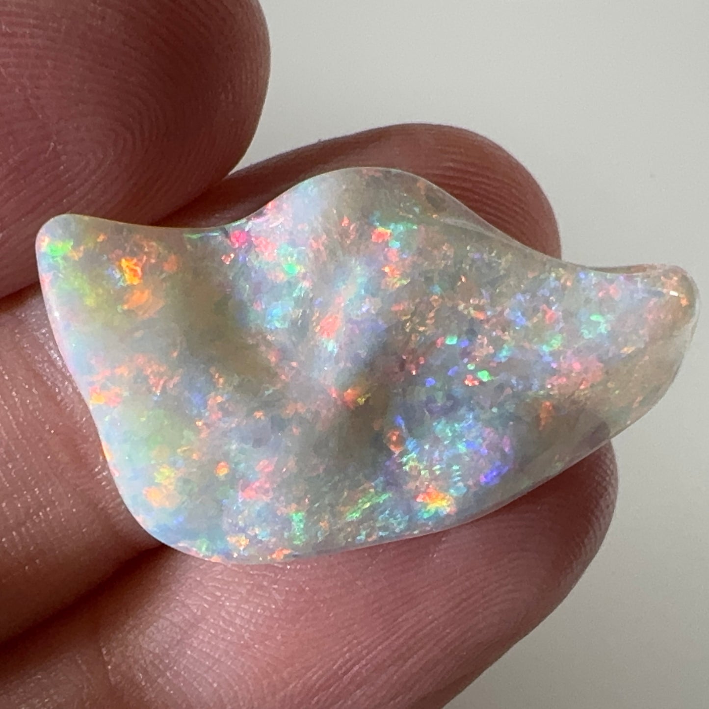12.5ct Mintabie Double Sided Hand Carved Opal