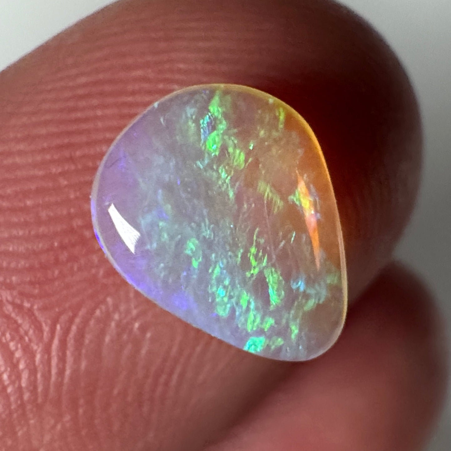 1.4ct Mintabie Blue/Green Tear Drop Crystal Opal
