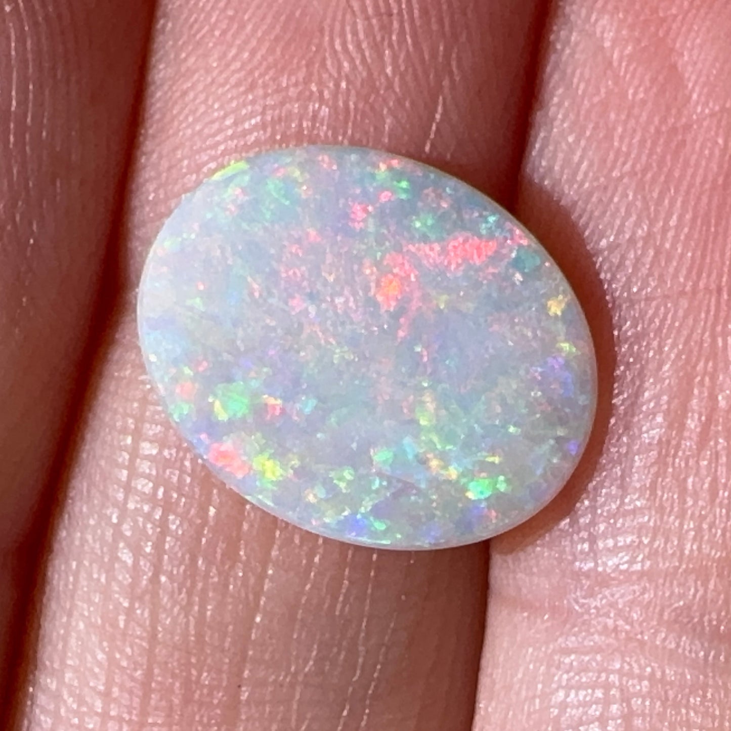 3.7ct Mintabie Oval White Opal