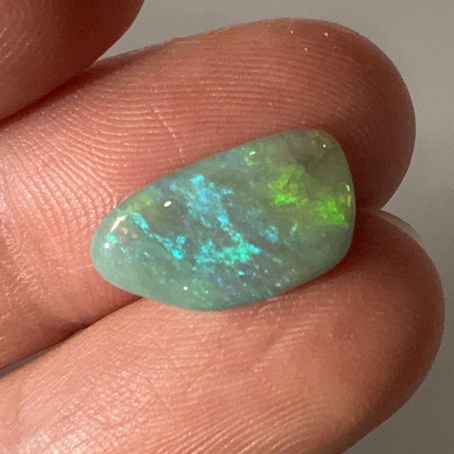 5ct Mintabie Dark Freeform Opal