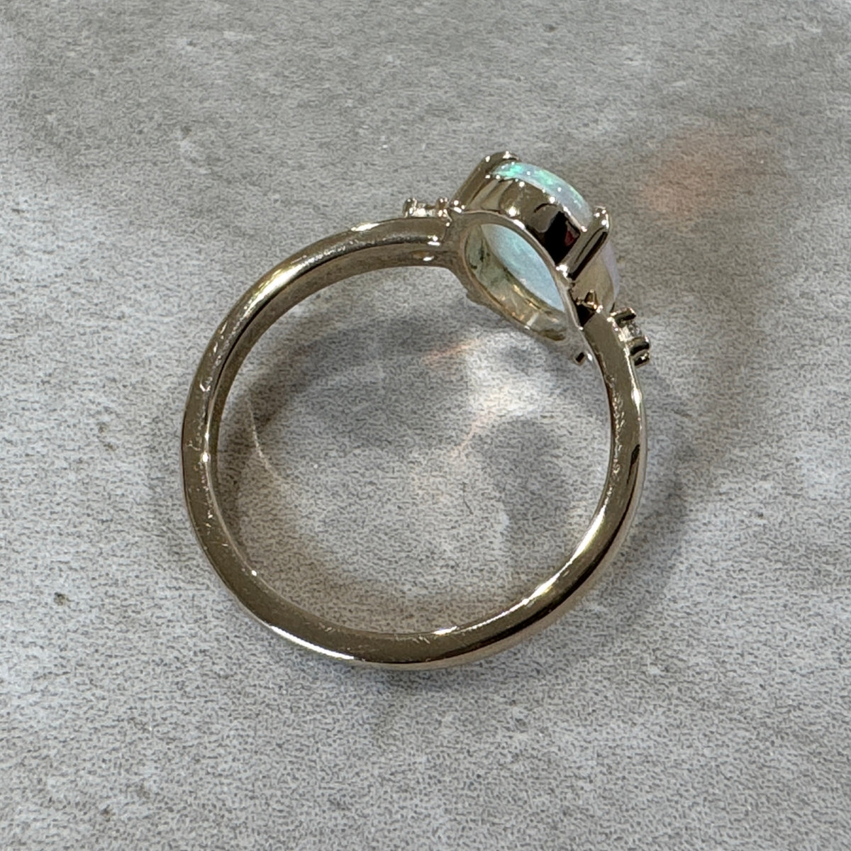 9K Gold Coober Pedy Claw Set Ring with Diamonds