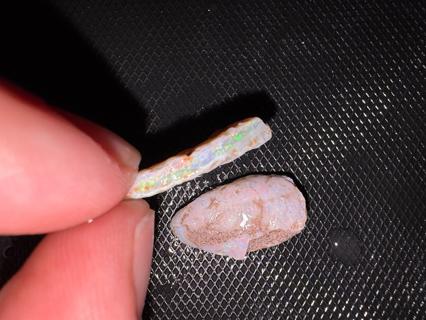 17ctw Coober Pedy Rough Opal