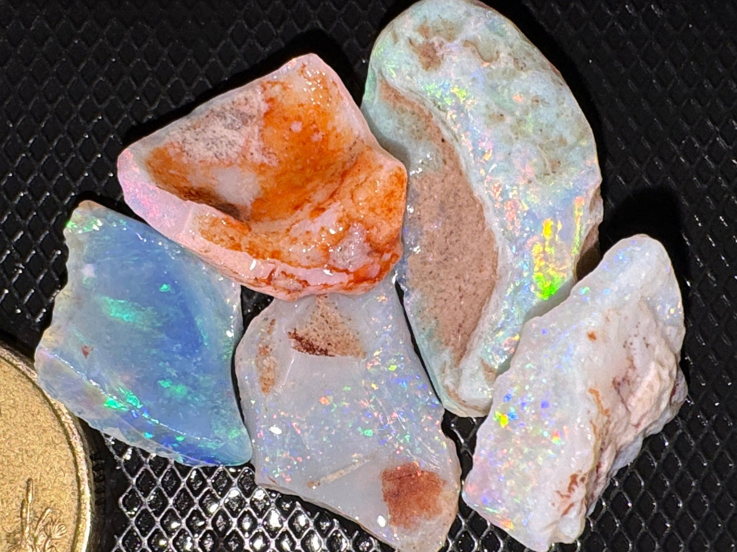 23ctw Coober Pedy Rough Opal