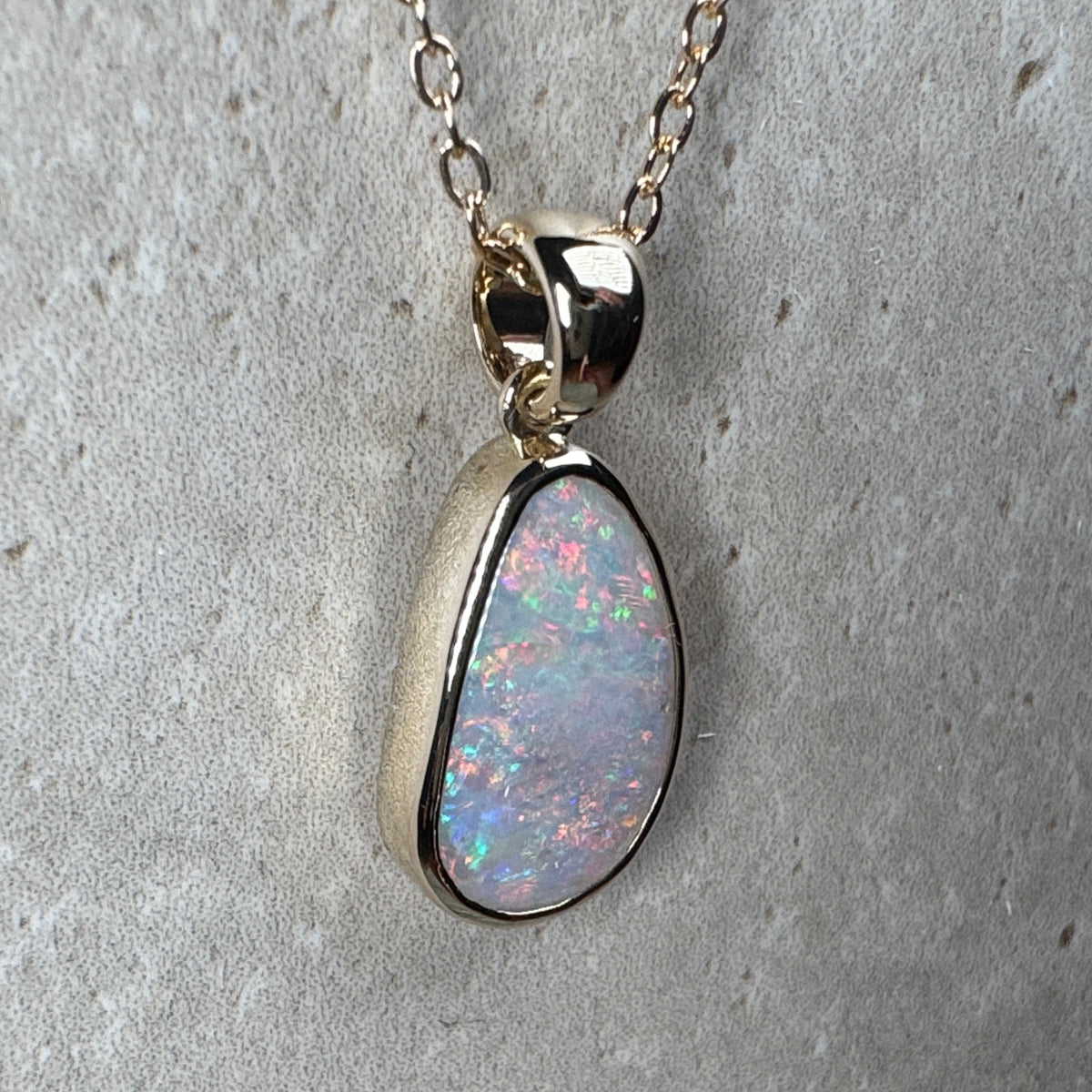 14k Gold Mintabie Opal Freeform Pendant