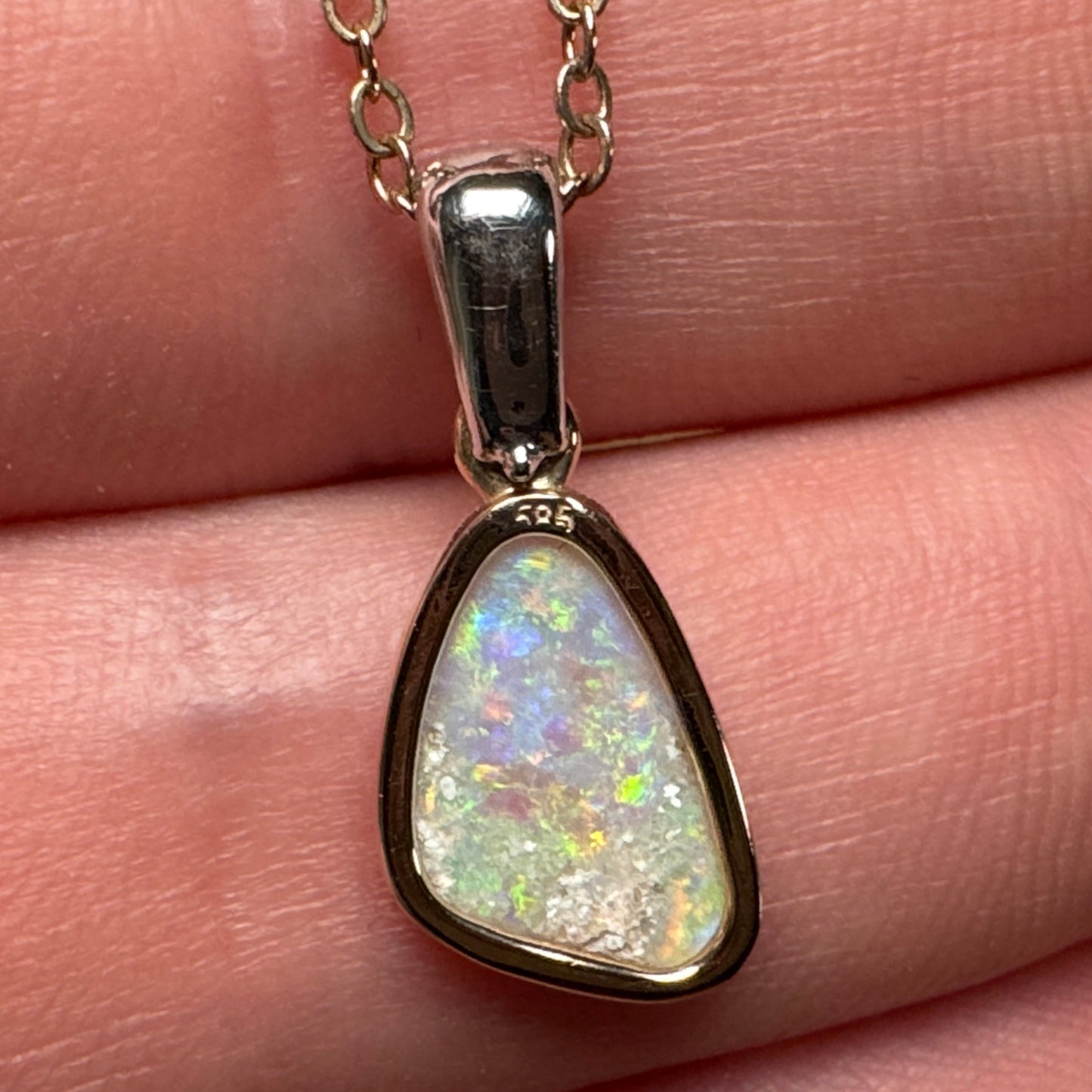 14k Gold Mintabie Pendant With Diamond Bail