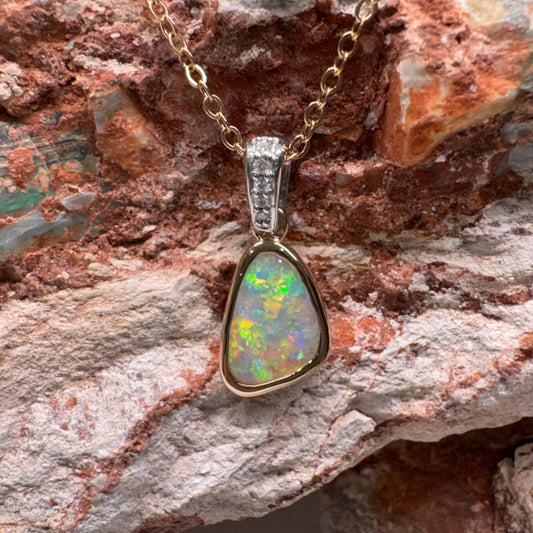 14k Gold Mintabie Pendant With Diamond Bail