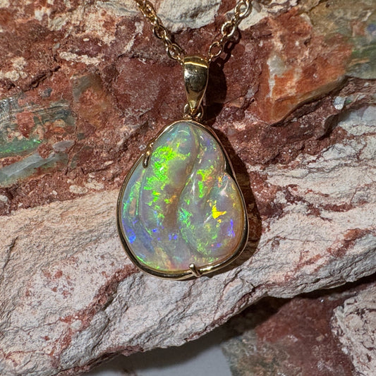 14k Gold Mintabie Hand Carved Opal Pendant