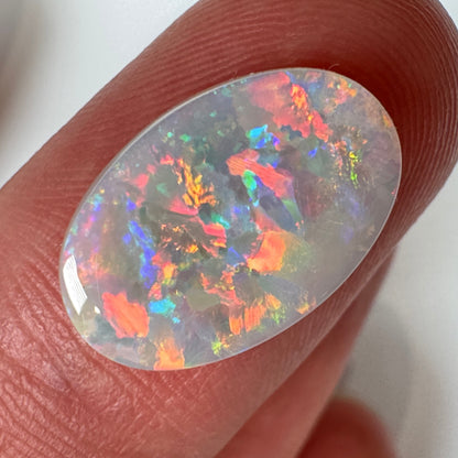 4.0ct Mintabie Oval Crystal Opal
