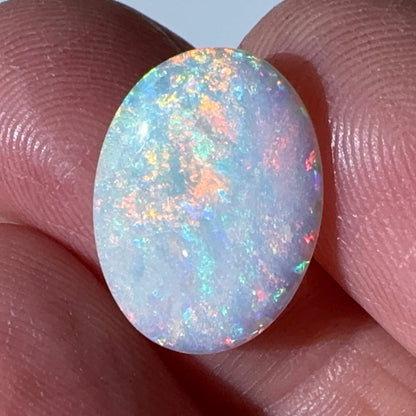 3.8ct Mintabie Oval White Opal