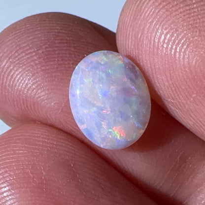 1.4ct Mintabie Oval White Opal
