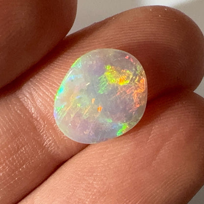 2.3ct Mintabie Crystal Opal