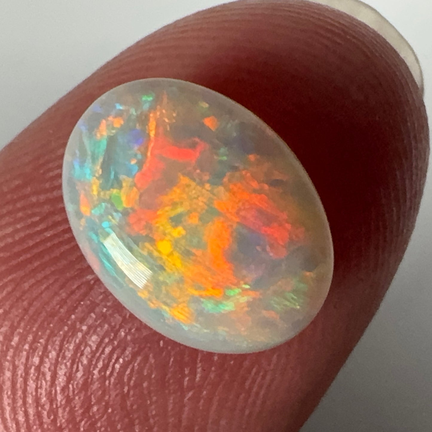 2.1ct Mintabie Oval Red Flash Oval