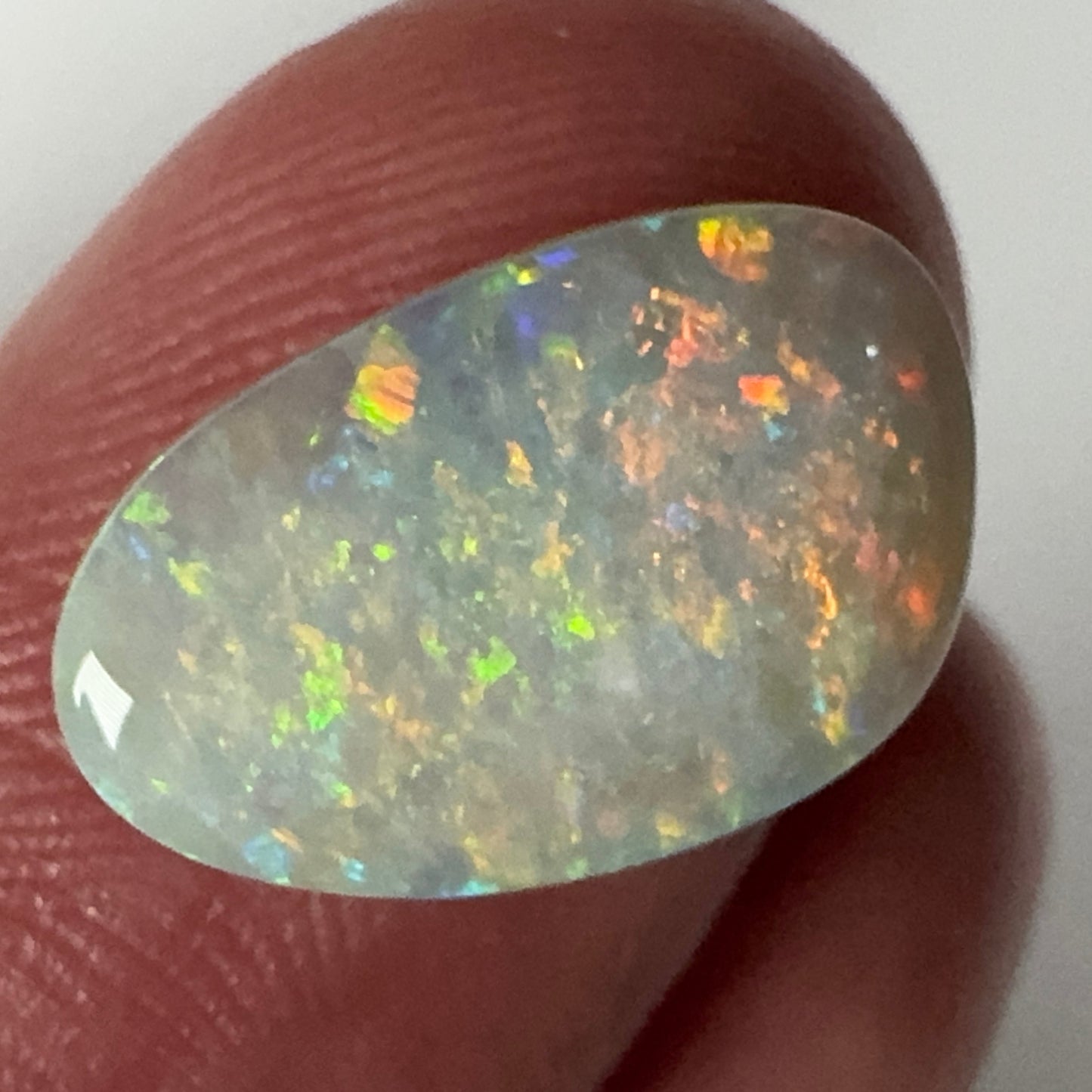 3.7ct Mintabie Crystal Opal for Pendant
