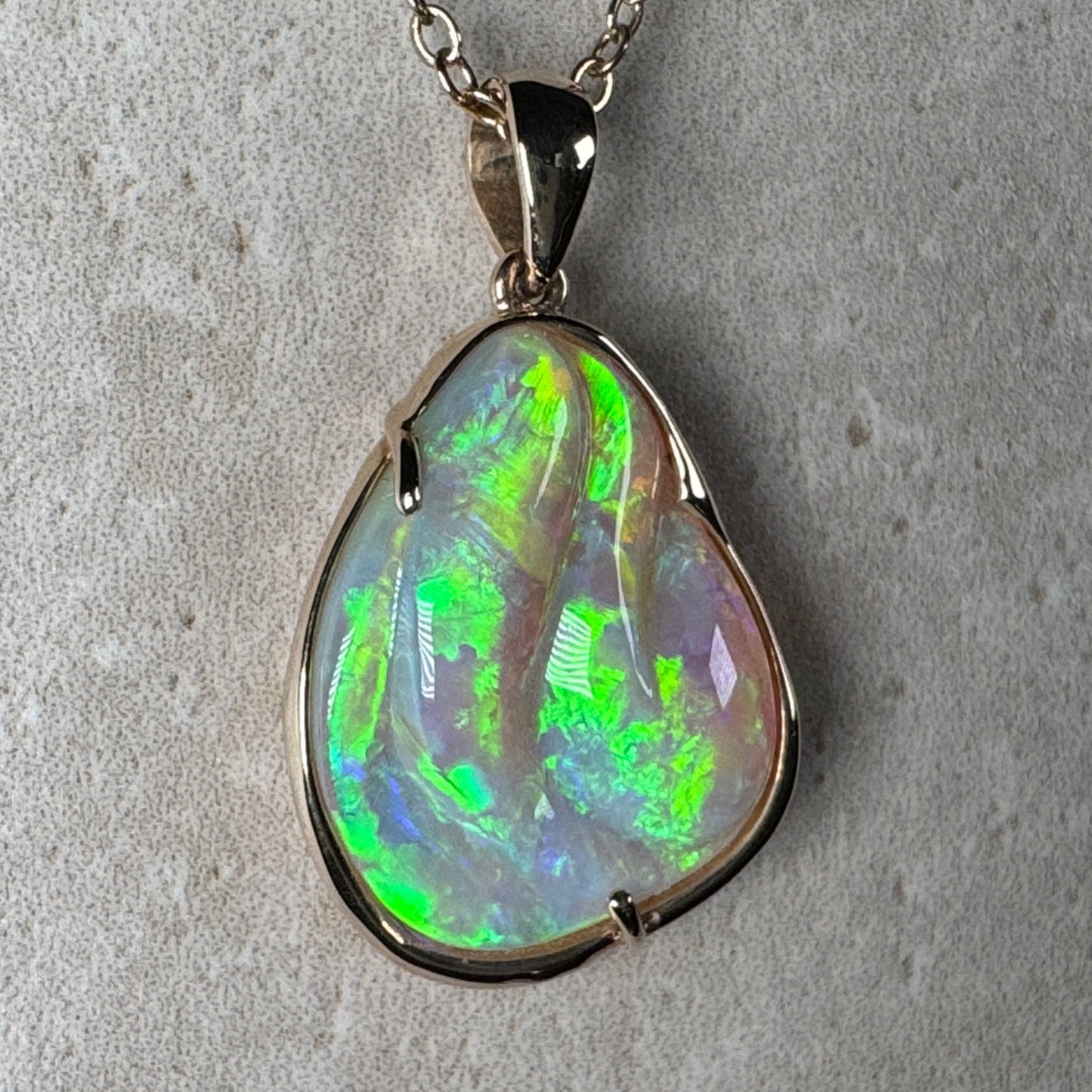 14k Gold Mintabie Hand Carved Opal Pendant