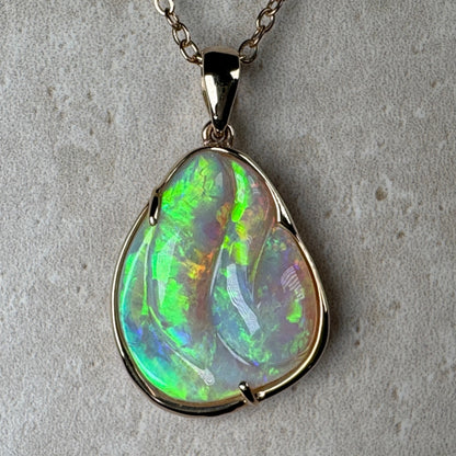14k Gold Mintabie Hand Carved Opal Pendant