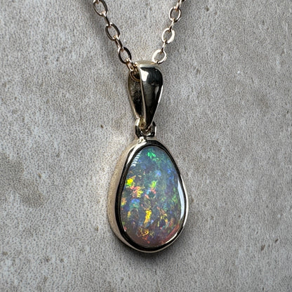 14k Gold Mintabie Teardrop Crystal Opal Pendant