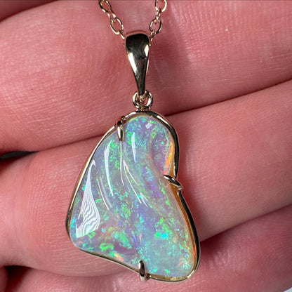 14k Gold Carved Coober Pedy Crystal Opal Pendant