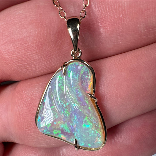 14k Gold Carved Coober Pedy Crystal Opal Pendant