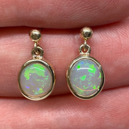 14K Gold Mintabie Opal Pendant & Stud Drop Earring Set