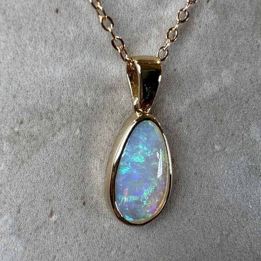 14k Gold Teardrop Coober Pedy Crystal Opal Pendant