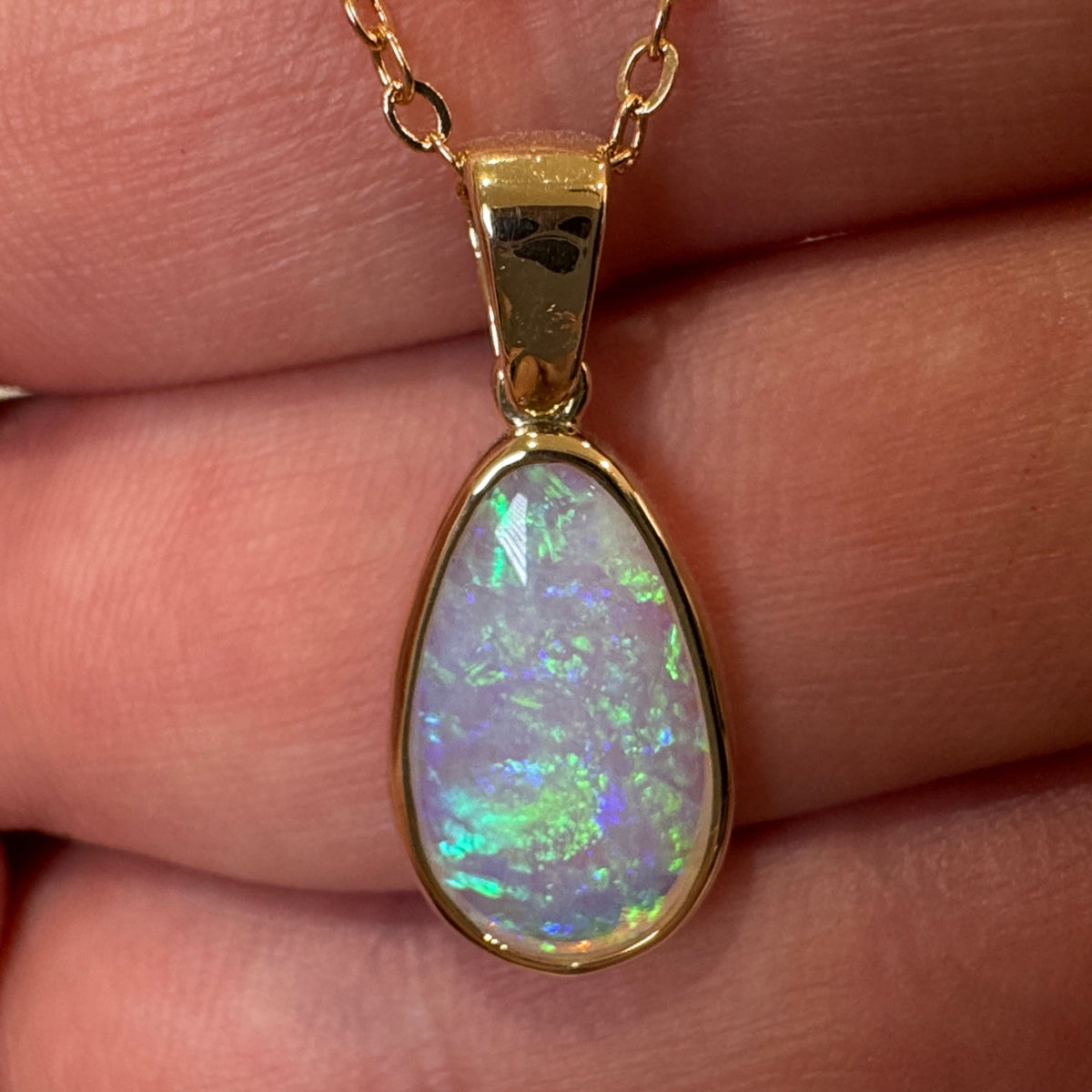 14k Gold Teardrop Coober Pedy Crystal Opal Pendant