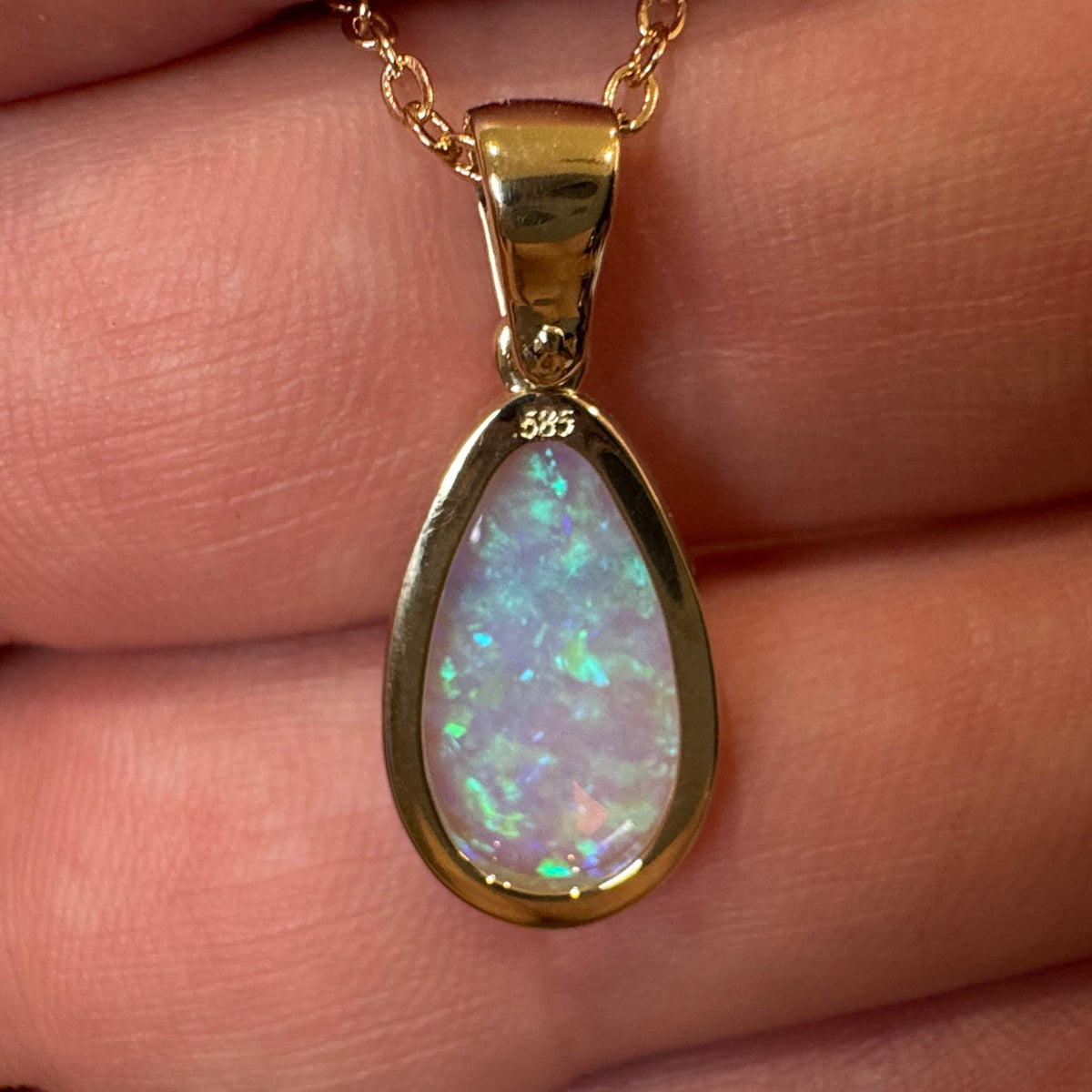 14k Gold Teardrop Coober Pedy Crystal Opal Pendant
