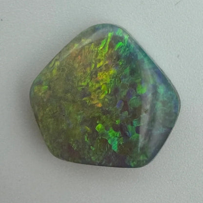 3.7ct Coober Pedy Dark Base Opal