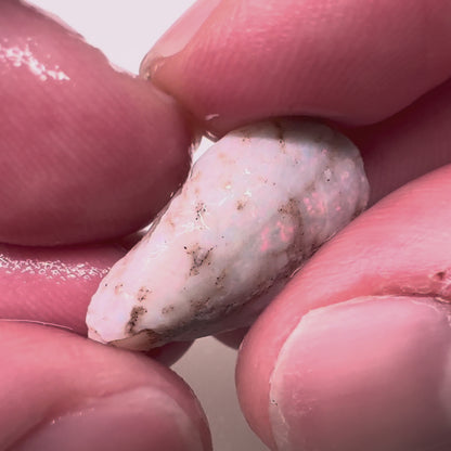 17ctw Coober Pedy Rough Opal