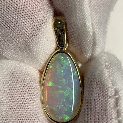 14k Gold Teardrop Coober Pedy Crystal Opal Pendant
