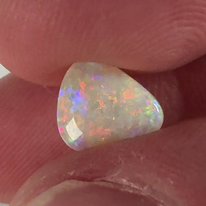 1.5ct Mintabie Freeform Crystal Opal
