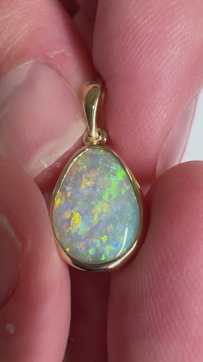 14k Gold Mintabie Teardrop Crystal Opal Pendant
